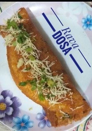રવા ઢોસા (Rava Dosa Recipe In Gujarati) રેસીપી મુખ્ય ફોટો