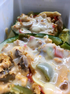 Una foto de Zapallitos rellenos de champiñones, carne free 🍃