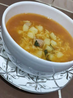 A picture of Late night hungry hubby soup.