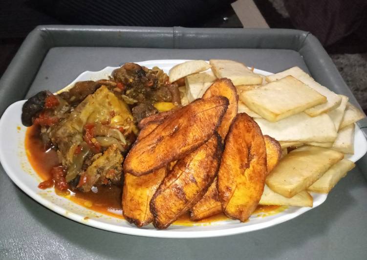 Recipe of Award-winning Gandan kan rago & fried yam&plantain