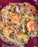 Arroz frito con camarones