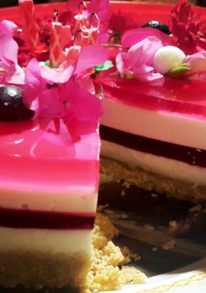 عکسی از دستور چیز کیک لایه ای