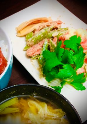 Una foto de Ensalada de patatas(Esquina derecha) Japonés POTETO SALADA🇺🇾🇯🇵ポテトサラダ
