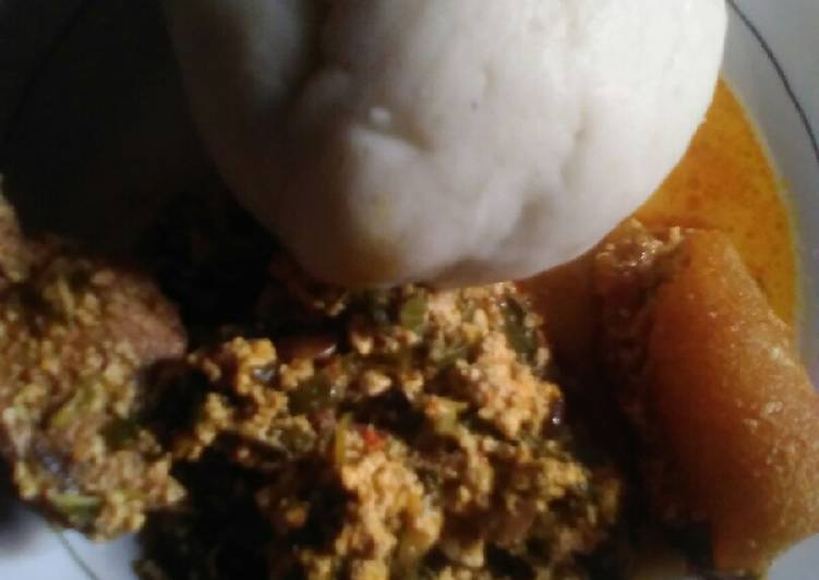 Simple Way to Make Super Quick Homemade Pounded yam with vegetable egusi soup