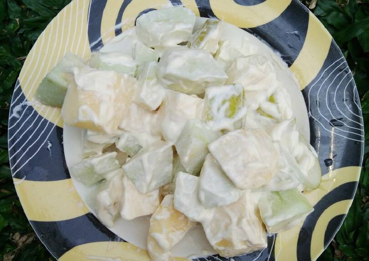 Cara Mudah Menyiapkan Salad buah mayonaise Super Lezat