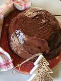 Zuccotto di pandoro con ricotta e gocce di cioccolato