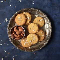 A picture of Badam puri.