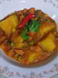 Stewed irish potatoes (mchuzi wa viazi)