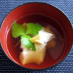 A picture of Fish Clear Soup.