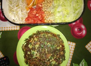 Una foto de Tortilla de espinaca con pollo