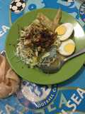 Soto ayam kuah santan👍🏻👍🏻😊
