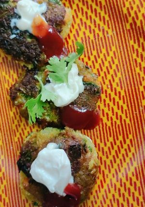 मूंग वेजटेबल कटलेट (Moong Vegetable cutlet recipe in Hindi) रेसिपी मुख्य फोटो
