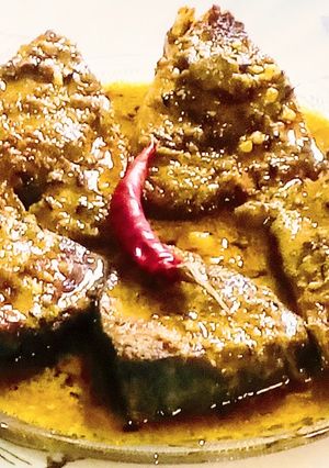 ইলিশ ভাপা (ilish Bhapa Recipe In Bengali) রেসিপির প্রধান ছবি
