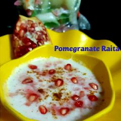 A picture of Pomegranate- Yoghurt Raita.