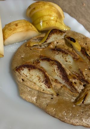 Una foto de Pancakes de pera saludables