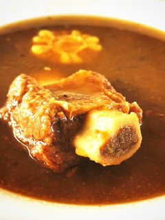 Una foto de Sopón de Costillas y Lentejas