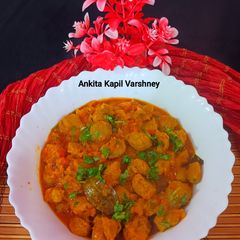 A picture of Soya Chunks Curry.