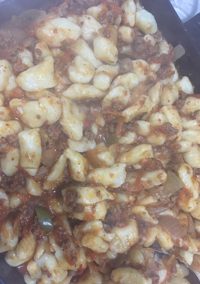 Una foto de Ñoquis de papas 🥔 con salsa Boloñesa