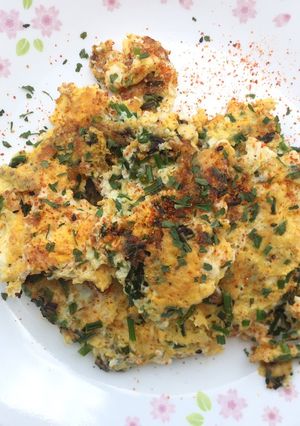 A picture of Chive Omelette.