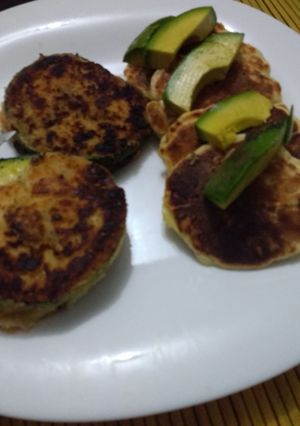 Una foto de Milanesas de zapallito de tronco rrelenas con queso
