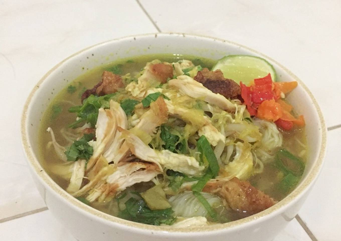 Soto ayam kuah bening seger