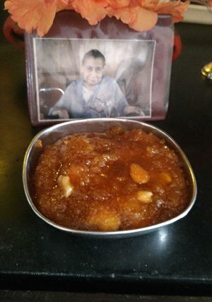 A picture of Kesari sewai.