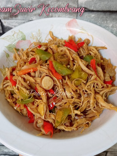 Foto resep Tumis Ayam Suwir Kecombrang