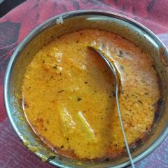 A picture of Shahi paneer.