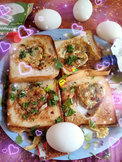 A picture of Egg pocket toast.