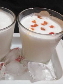 मलाई मीठी लस्सी (Malai Mithi Lassi recipe in Hindi) रेसिपी मुख्य फोटो