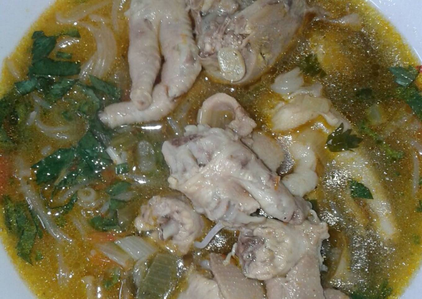 Sop ceker kepala ayam