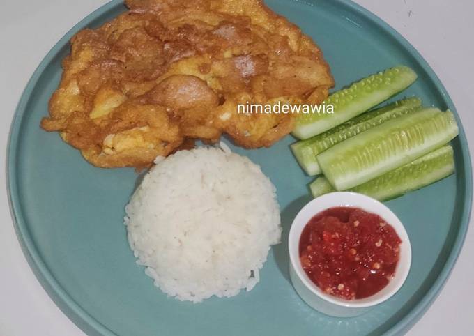 Resep Nasi Tempong Telur Dadar Oleh Wawia Ni Made Cookpad 