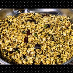 Jaggery & whole oats granolas A picture of Jaggery & whole oats granolas.