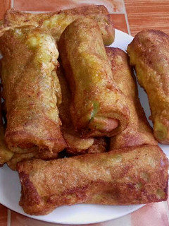 Foto resep Roti Tawar Gulung isi Sosis