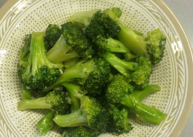 Resep Brokoli tumis bawang putih yang Enak Banget