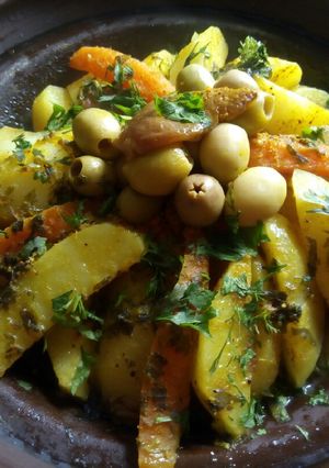 A picture of Lamb Tagine with Potatoes and Olives.