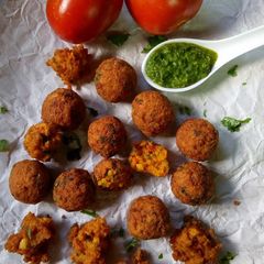 A picture of Tomato Rice Fritters/ball#recreatedish.