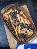 Torta de Manzana y Arándanos con Masa de Banana y Avena