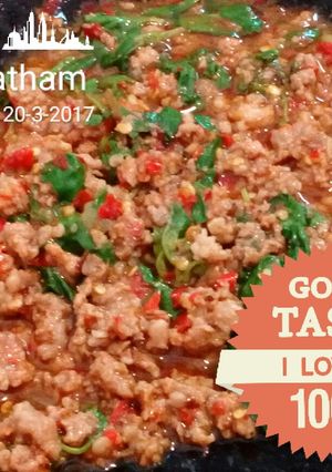 รูปของ Easy Thai Dish - คลาสสิค กระเพรา #อาหารไทยง่ายๆ