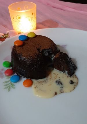 A picture of Lava cake.