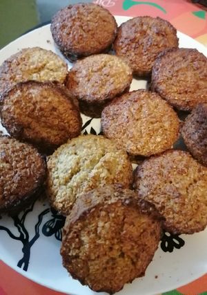 Una foto de Muffins de Plátano y Avena 🍌