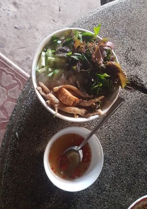 Hình của món Bún trộn chay.