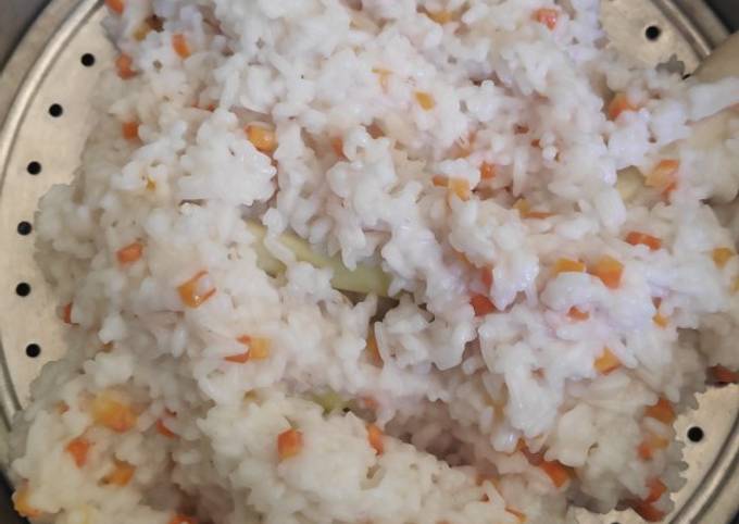 Nasi uduk wortel (untuk anak gtm)