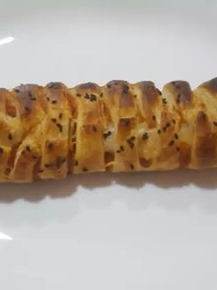 صورة لوصفة ظفيرة بالعجينة المورقة 🍕