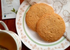 Benne Wafers