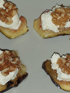 Una foto de Brevas o higos con queso
