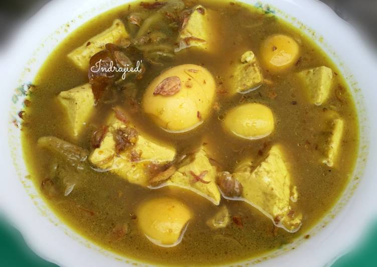 Tahu Telur Kuah Kuning