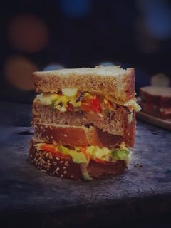 হেলদি এগ সালাদ স্যান্ডউইচ রেসিপির প্রধান ছবি