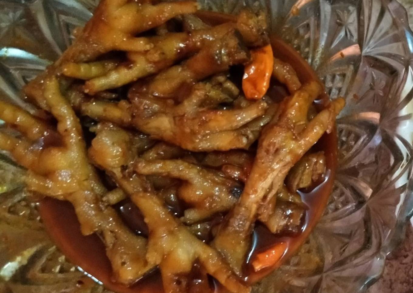 Ceker pedas manis