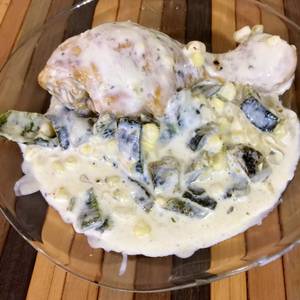 Pollo a la poblana